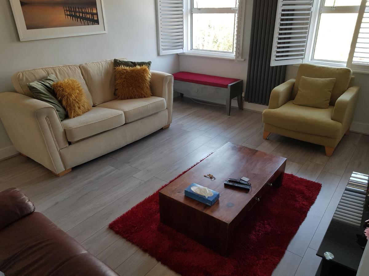Parkview Apartment Eastbourne Exteriör bild